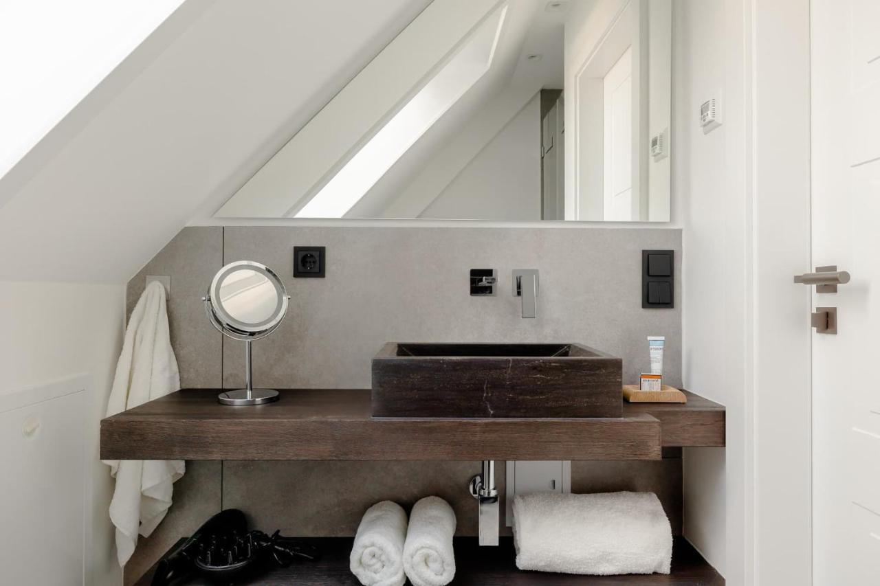 Living Lorens No 11 *